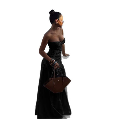 Robe Maxi sans bretelles à fronces pour femmes avec détail cut-out Chic und Stil