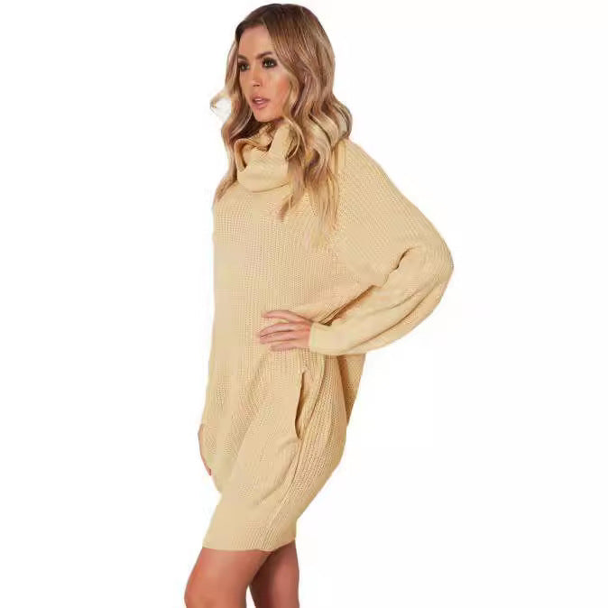 Robe en tricot pour femmes avec grand col Chic und Stil