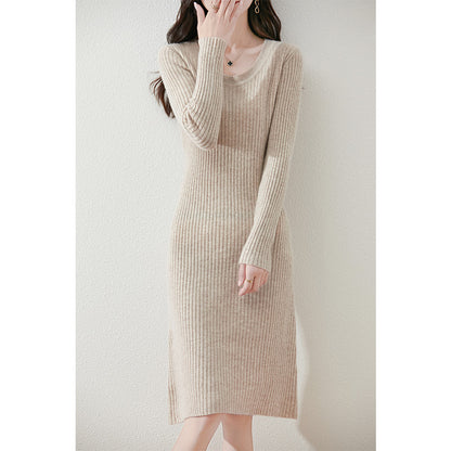 Robe en tricot pour femmes avec une fine structure côtelée et une coupe cintrée Chic und Stil