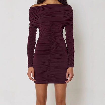Robe mini ajustée pour femmes avec fronces Chic und Stil