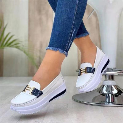 Dames confortables Slip-On mocassins avec semelle compensée Chic und Stil