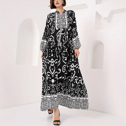 Robe maxi pour dames avec impression à motif artistique Chic und Stil