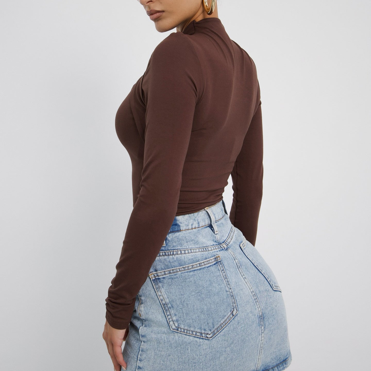 Body à manches longues pour femmes avec un design innovant à découpes Chic und Stil