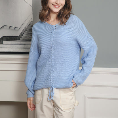 Pull femme en tricot épais avec un décolleté en V attrayant et des détails pratiques en cordon Chic und Stil