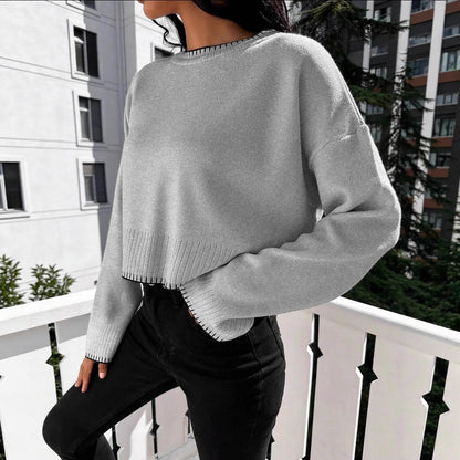 Pull court décontracté pour femmes avec des ourlets structurés et col rond Chic und Stil
