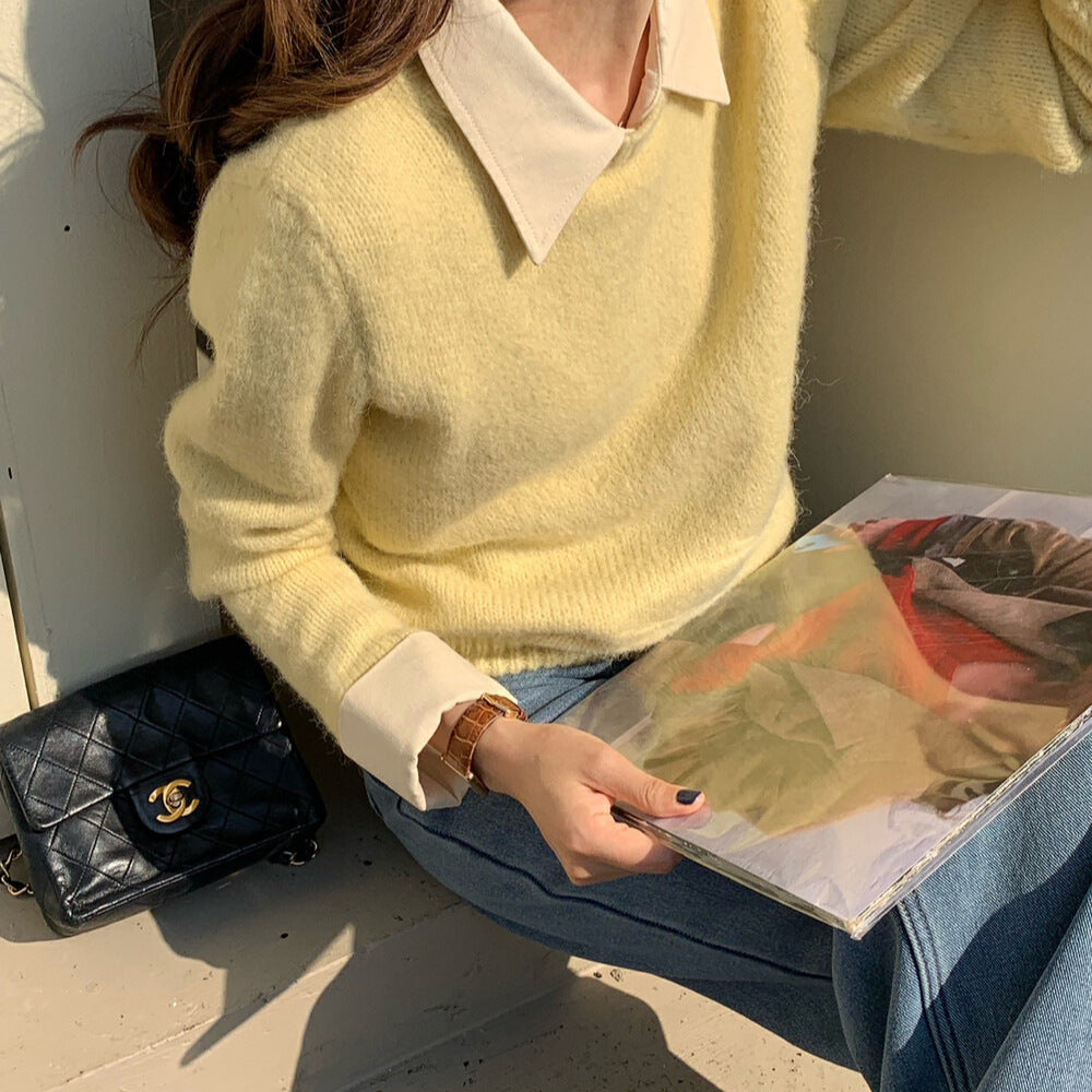 Pull décontracté pour dames avec encolure bleue et col moderne Chic und Stil