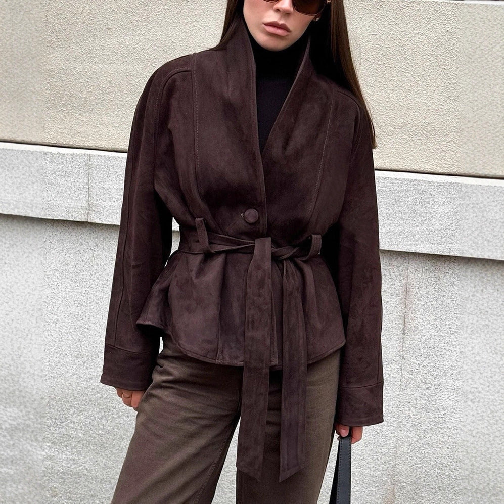 Blazer en suède élégant et à la mode pour femmes avec ceinture Chic und Stil