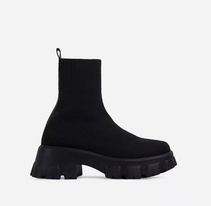 Bottes tendance pour femmes avec tige haute et plateforme robuste Chic und Stil