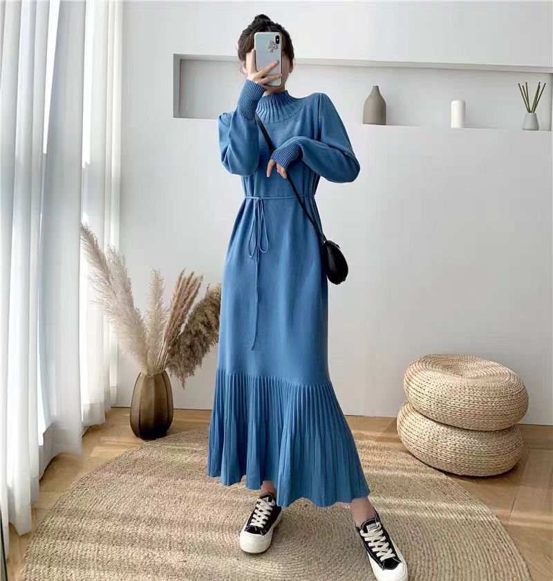 Robe en tricot pour femmes avec structure côtelée et ceinture à la taille Chic und Stil