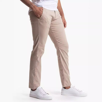 Slim-fit chino pants for men in breathable material Chic and Style