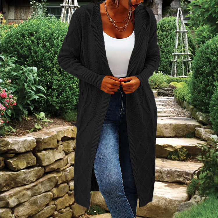Cardigan en tricot pour femmes avec capuche et motif en torsades luxueux Chic und Stil