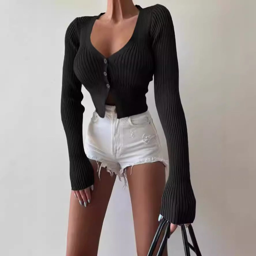Cardigan en tricot pour femmes avec décolleté en V profond et fermeture à boutons Chic und Stil