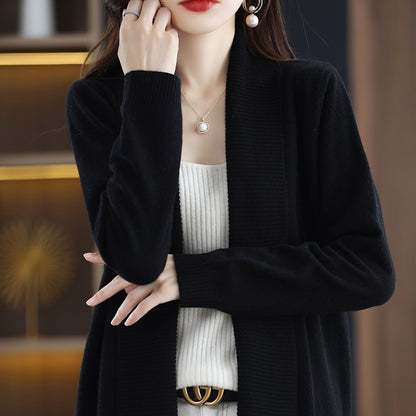 Cardigan pour femmes avec des structures de côtes élégantes et une coupe ouverte Chic und Stil