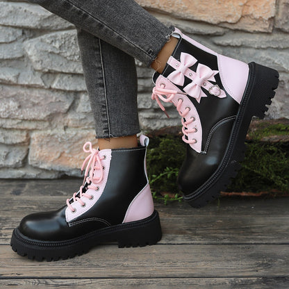 Bottes pour femmes robustes et stylées, dotées d'une tige haute et d'accents colorés Chic und Stil
