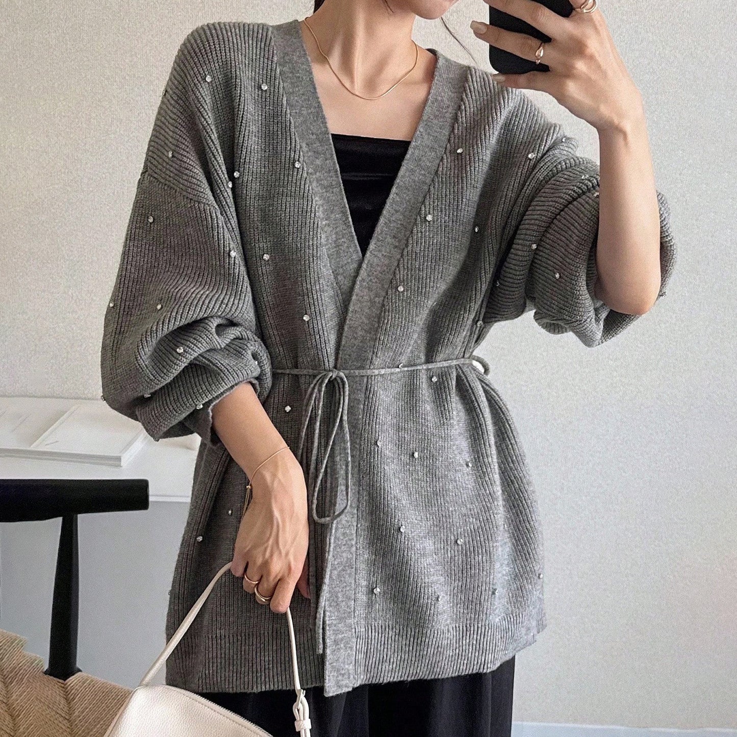 Dames Élégant Cardigan en Tricot avec Accent de Perles Chic und Stil