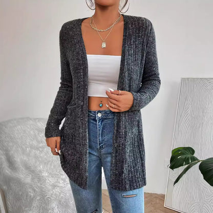 Veste en tricot pour femmes avec design côtelé texturé et poches pratiques Chic und Stil