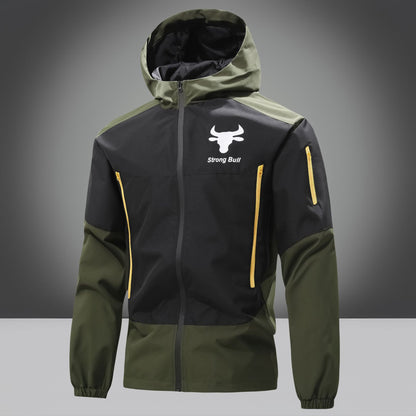 Functional jacket for men in waterproof material with practical zipped pockets Chic and Style