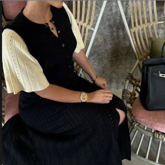 Robe maxi élégamment coupée pour femmes avec de délicates plis et patte de boutonnage Chic und Stil
