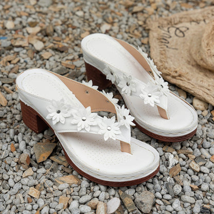 Sandales en tongs décoratives pour femmes Chic und Stil