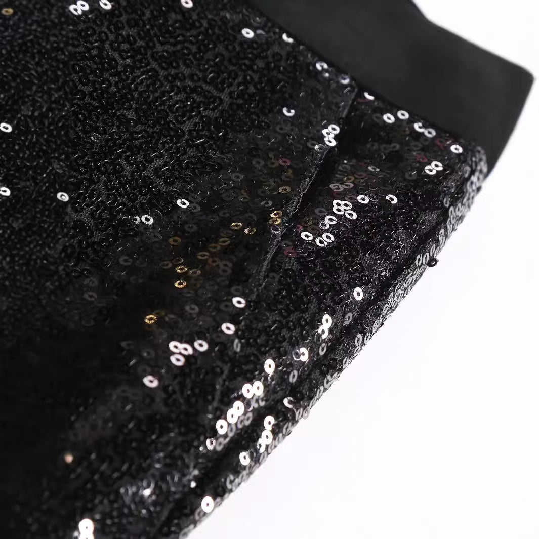 Elegant sequin pants for men with sparkling effect Chic and Style