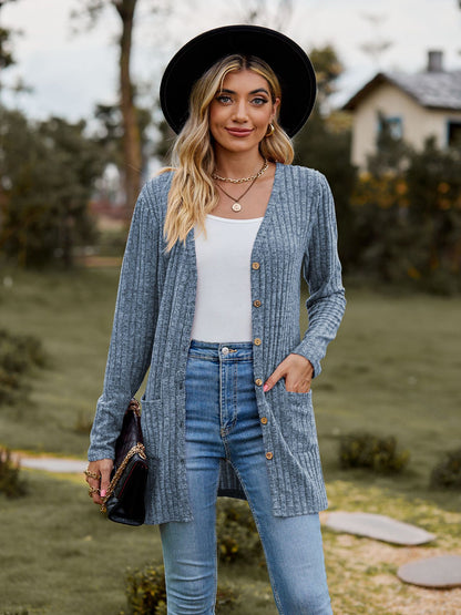 Cardigan pour dames avec motif texturé et poches pratiques Chic und Stil 1753970709