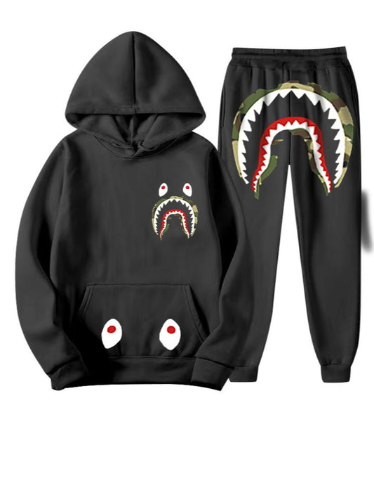 Women's sweatpants and hoodie set with striking shark pattern Chic and Style