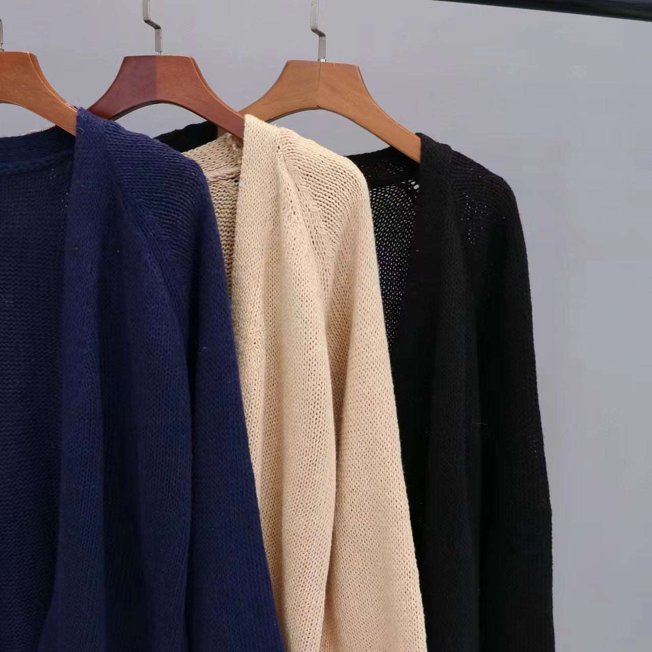 Dames cardigan décontracté avec design ouvert et structure en maille aérienne Chic und Stil