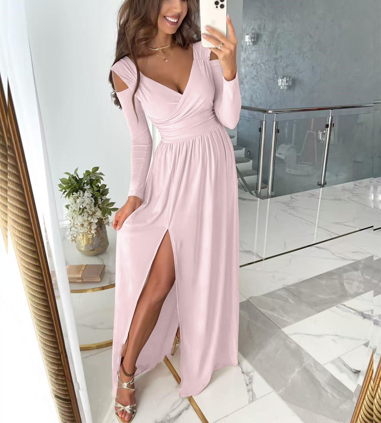 Robe maxi femme avec coupe près du corps et manches élégantes Chic und Stil
