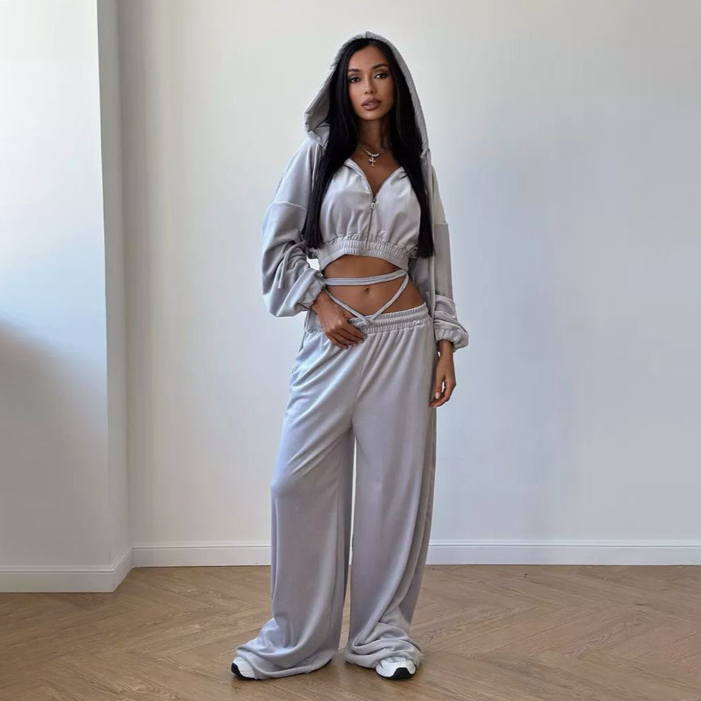 Casual tracksuit for women with hooded top and wide-leg pants Chic and Style