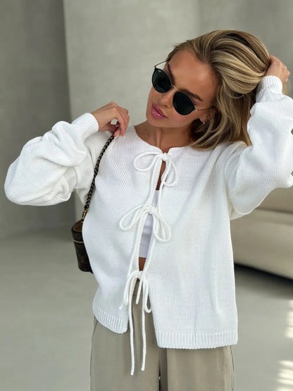 Pull en tricot décontracté pour femmes avec lacets décoratifs et coupe ample Chic und Stil