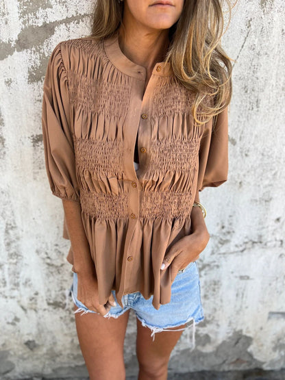 Blouse femme avec fronces et boutonnière Chic und Stil