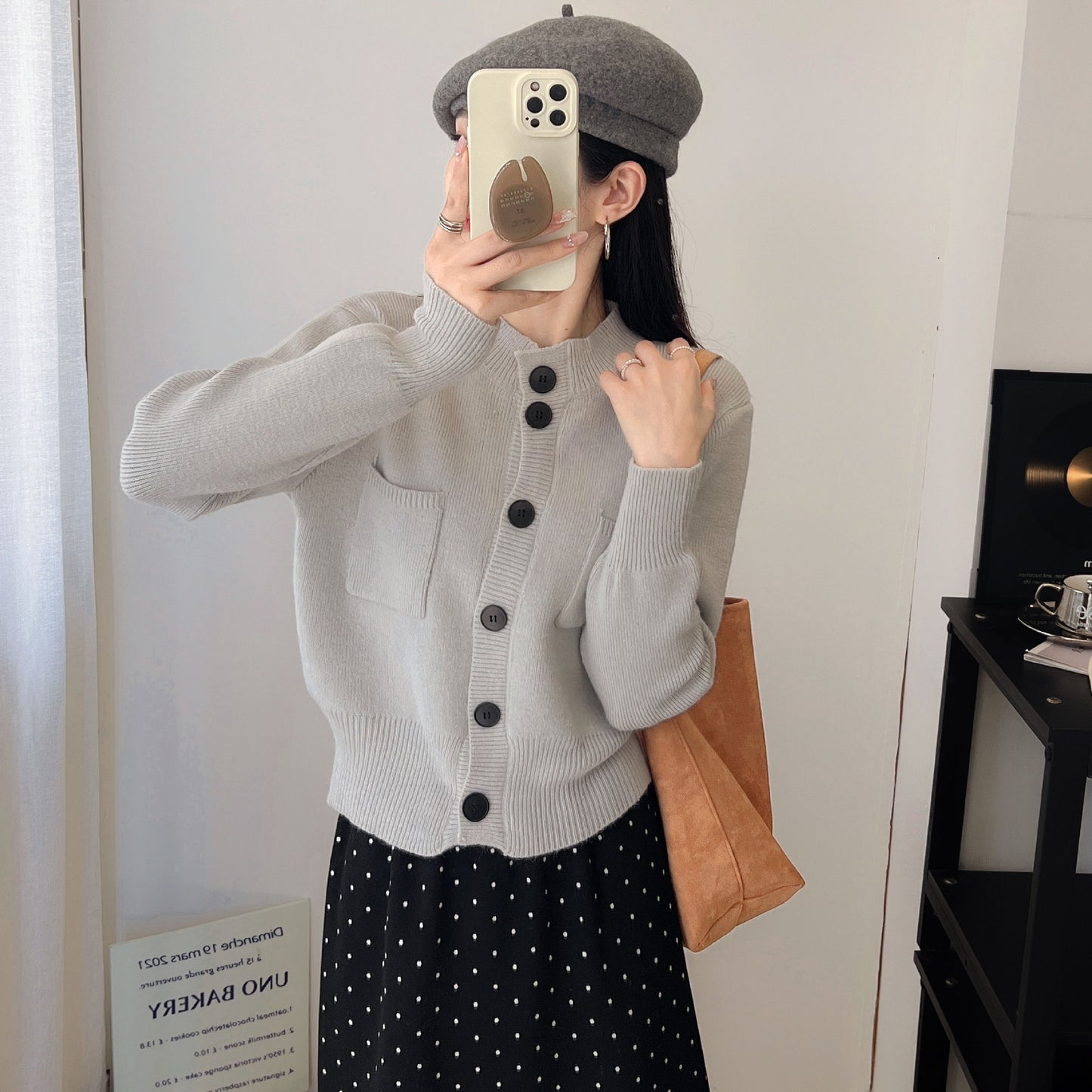 Dames Pull long tendance avec poches pratiques et fermeture à boutons Chic und Stil