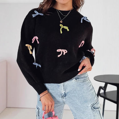 Pull en tricot pour femmes avec des appliques de nœuds ludiques et une coupe décontractée Chic und Stil