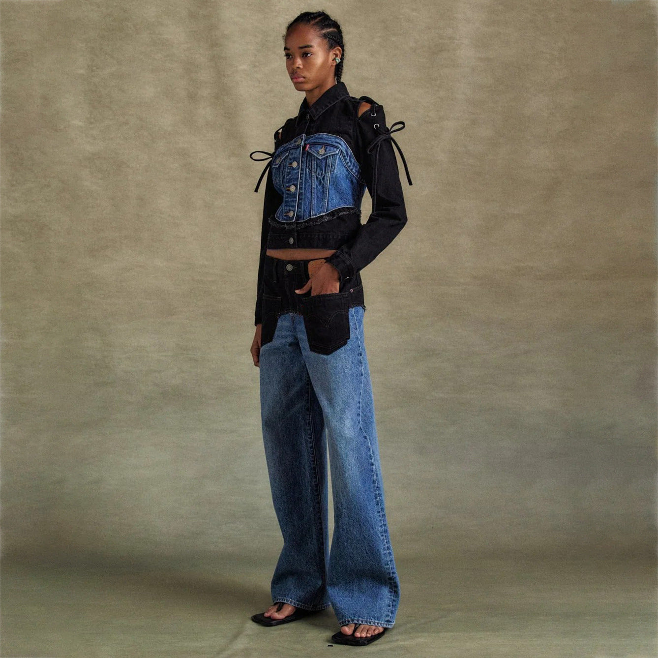 Women High-waisted Loose Denim Pants with Chic and Stylish Robust Design