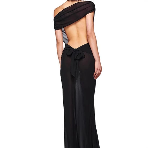 Dames Élégante Robe Maxi avec Décolleté Asymétrique et Détail de Noeud Raffiné Chic und Stil