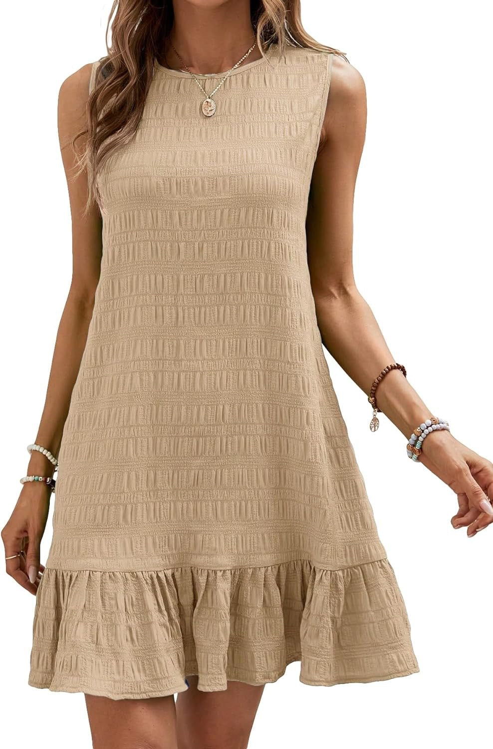 Robe d'été pour femmes avec finition volants et surface texturée Chic und Stil
