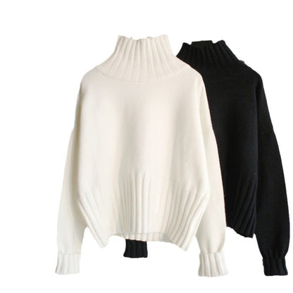 Pull-over oversized à col roulé pour femmes avec des manches fendues et une texture côtelée Chic und Stil