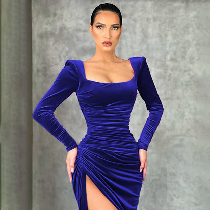 Robe stretch raffinée pour femmes avec fente asymétrique et longues manches Chic und Stil
