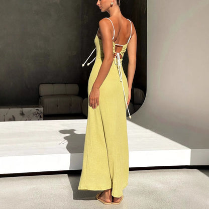 Robe maxi pour femmes avec un délicat design en côtes et un décolleté ajustable Chic und Stil