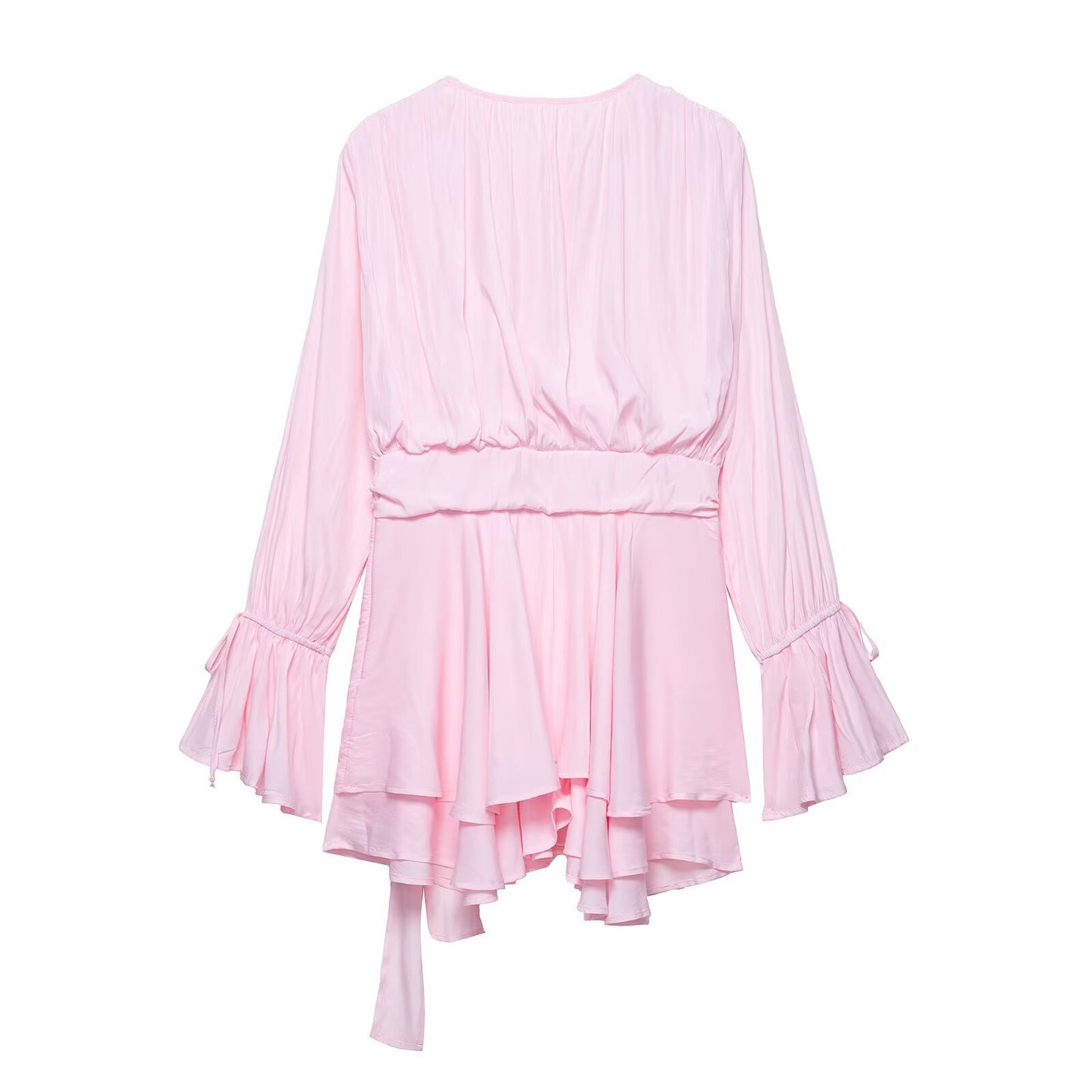 Robe portefeuille élégante pour femmes avec un design de volants romantique Chic und Stil