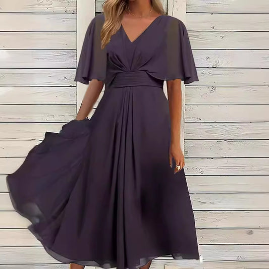 Robe maxi élégante pour femmes avec des manches fluides et un décolleté en V Chic und Stil