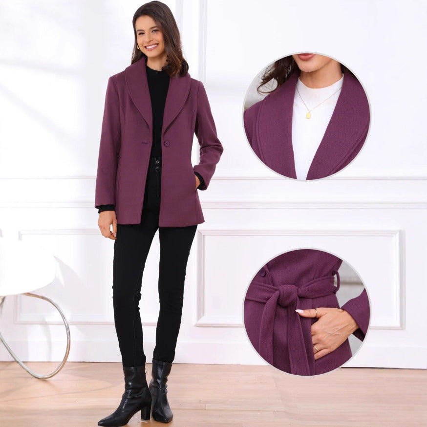 Blazer féminin à la mode avec ceinture et revers Chic und Stil