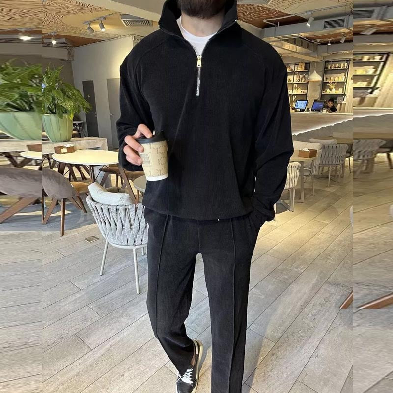 Ensemble de détente pour hommes composé d'un pull de haute qualité avec fermeture éclair et de pantalons de jogging confortables Chic und Stil