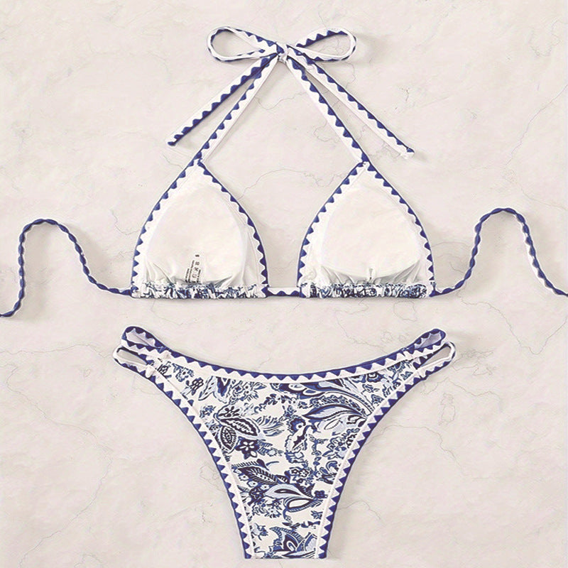 Chic und Stil Triangle Bikini Set for Women