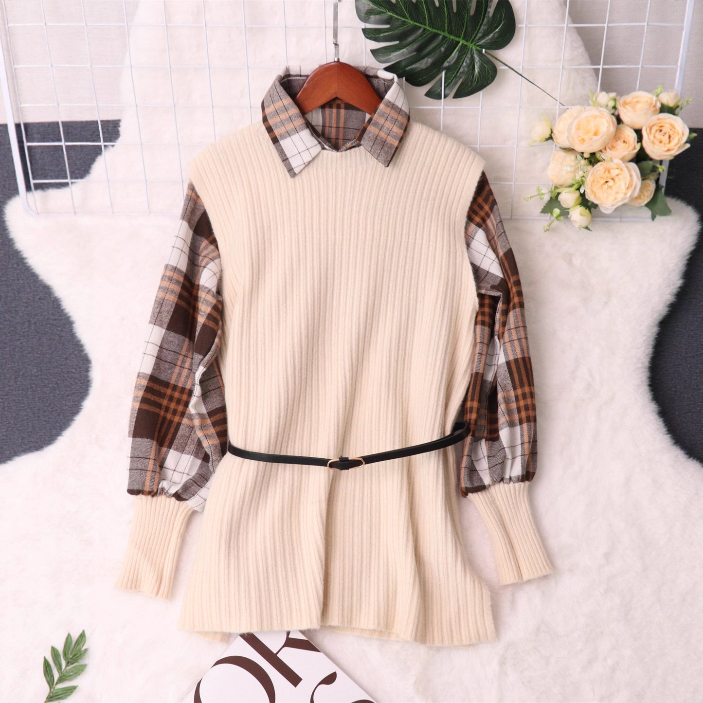 Pullunder féminin à détails de chemise Chic und Stil