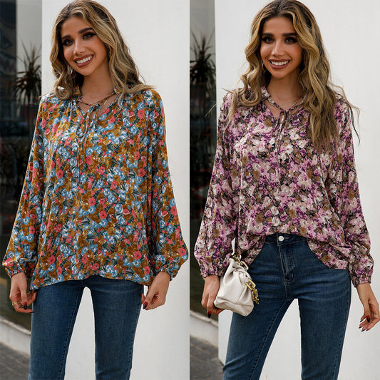 Chemisier décontracté pour femmes avec motifs floraux et détails élégants en volants Chic und Stil