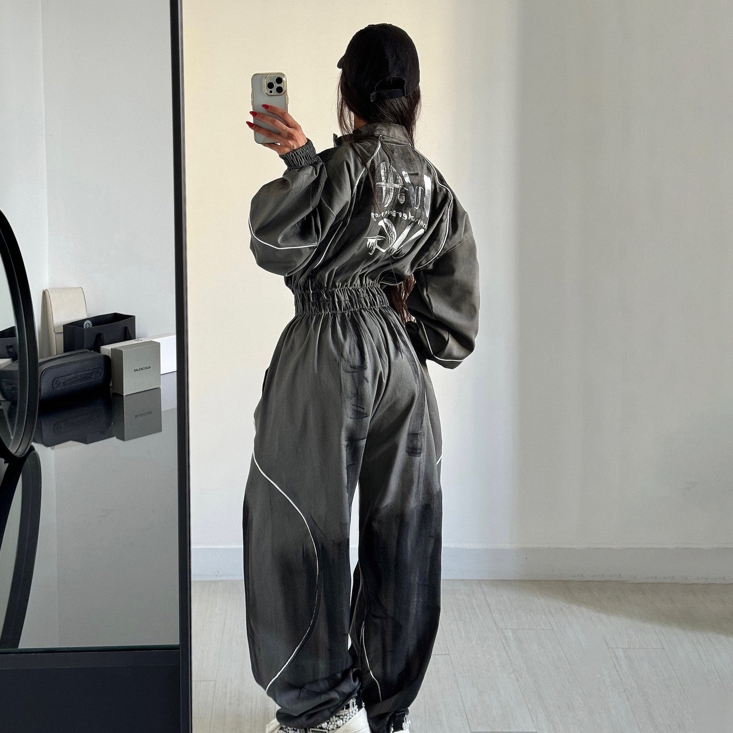 Combinaison de sport pour femmes avec jambes larges et taille élastique Chic und Stil