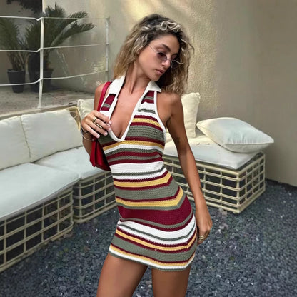 Robe tricot mi-longue pour dames avec des couleurs raffinées et décolleté en V Chic und Stil