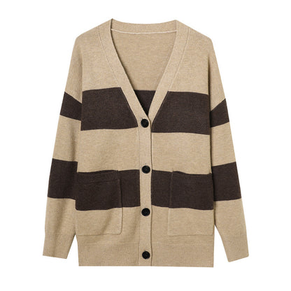 Dames cardigan décontracté à rayures larges et poches plaquées Chic und Stil