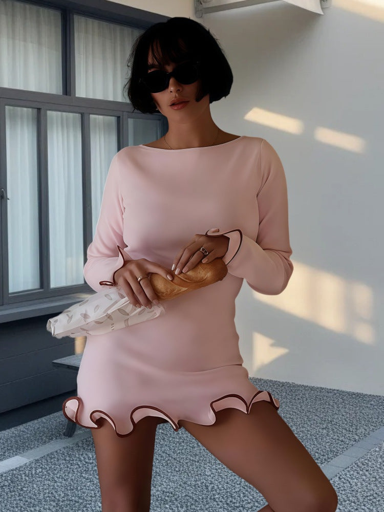 Dames Robe minuscule élégante avec ourlet en forme de vagues et manches longues Chic und Stil